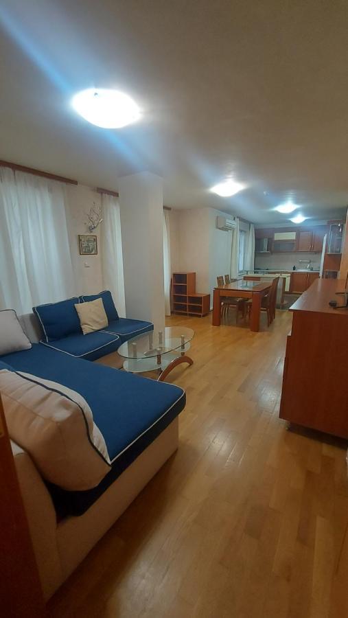 Hostex Vintage Apartment สตาราซาโกรา ภายนอก รูปภาพ