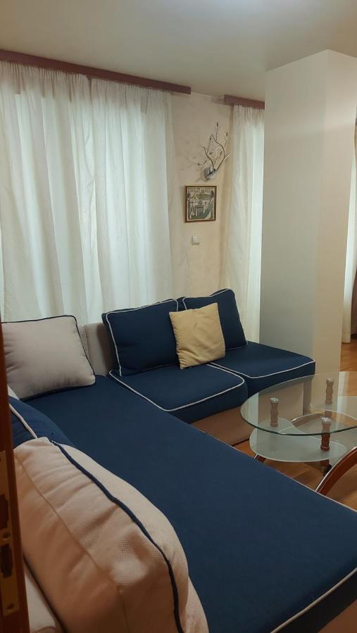 Hostex Vintage Apartment สตาราซาโกรา ภายนอก รูปภาพ